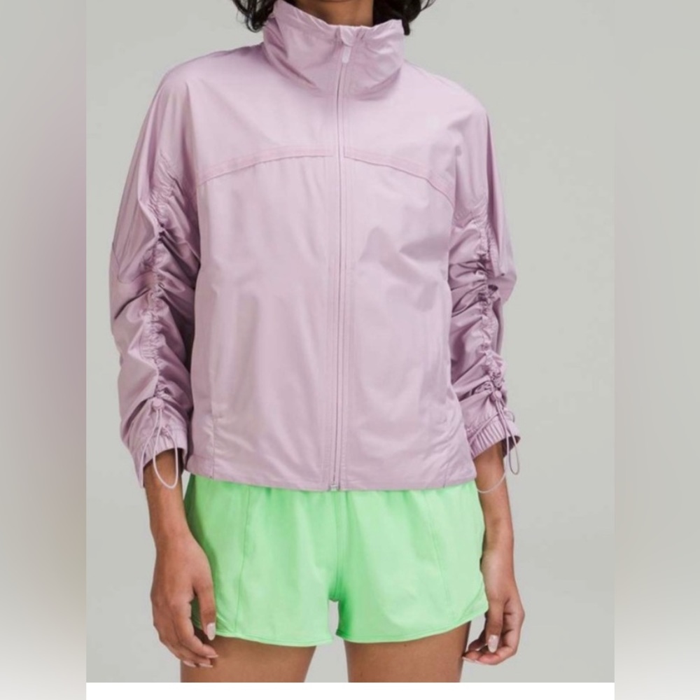 NWT Lululemon Lightweight Cropped Track Jacket
Dusty Rose
